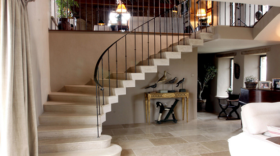 چه سنگی برای راه پله مناسب است؟